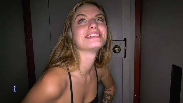 Full leaked Gloryhole swallow page private onlyfans photo