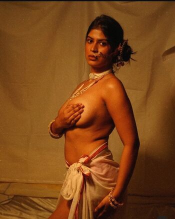 Full leaked Gloss devil page private onlyfans photo