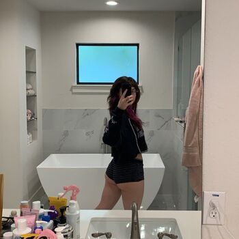 Full leaked Gnarlywolf private onlyfans photo