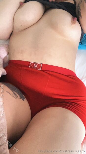 Full leaked Goddess sleepy page private onlyfans photo