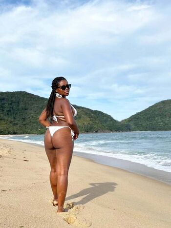 Full leaked Goddessbonbonx private onlyfans photo