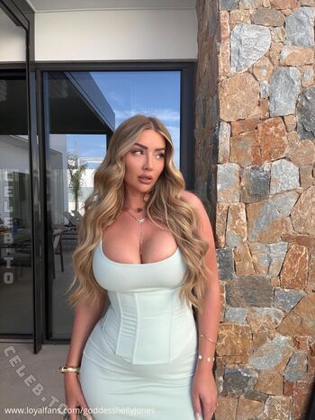 Full leaked Goddesshollyjones  page private onlyfans photo
