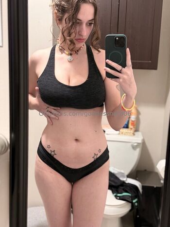 Full leaked Goddessnora private onlyfans photo