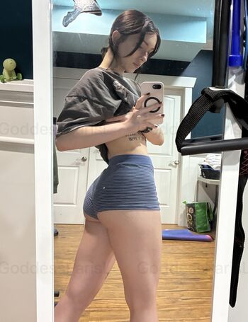 goddessparissluv