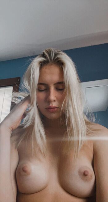 Full leaked Goldylockzz private onlyfans photo