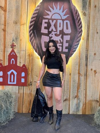 Full leaked Gostosas de mini short private onlyfans photo