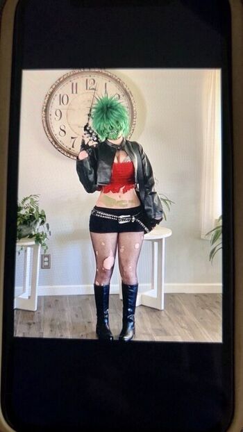 Full leaked Gothbihhhh private onlyfans photo