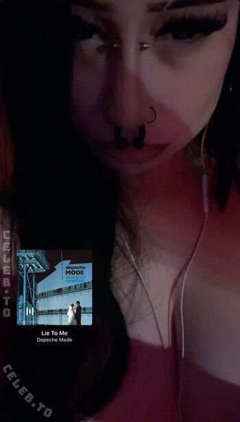 Full leaked Gothminze private onlyfans photo