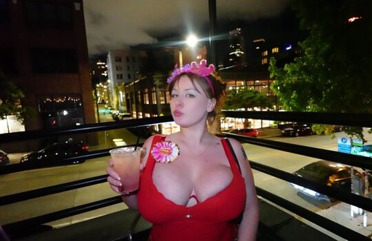 Full leaked Gracekivlin private onlyfans photo