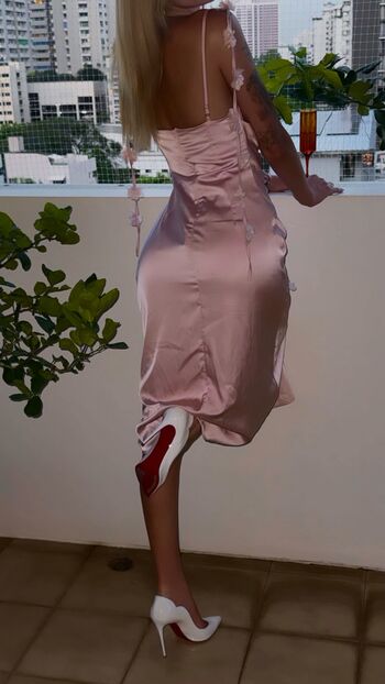 Full leaked Gracelyra private onlyfans photo