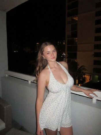 Full leaked Gracenanniwho private onlyfans photo