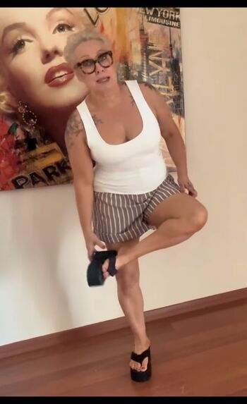 Full leaked Gracia m page private onlyfans photo