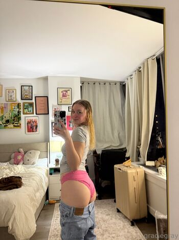 Full leaked Graciegray private onlyfans photo