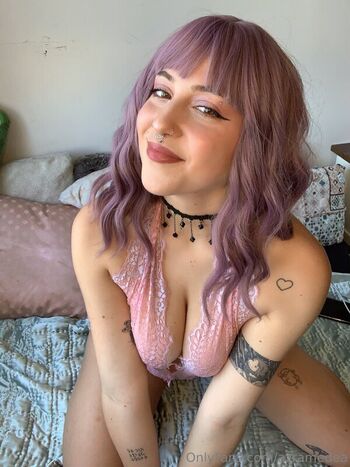 Full leaked Greek girls private onlyfans photo