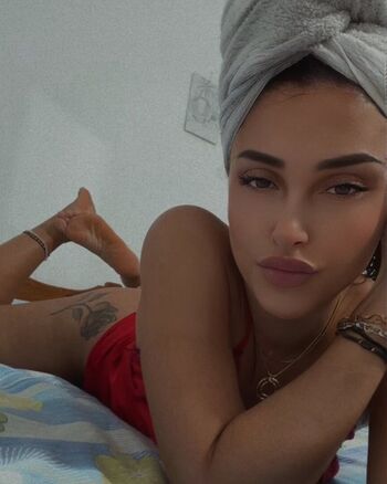 Greek Girls