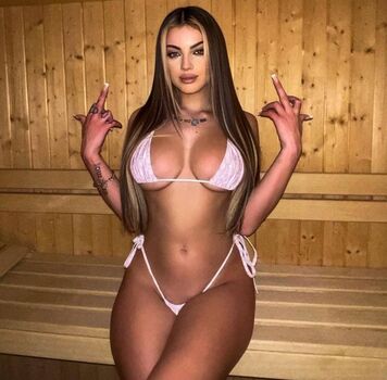 Greta Jasmin El Moktadi