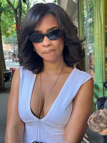 groOvyangel