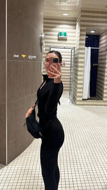 Full leaked Gswirlytv private onlyfans photo