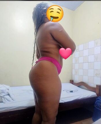 Full leaked Guimaraess  page private onlyfans photo