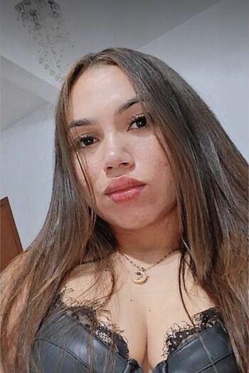 Full leaked Guimaraess private onlyfans photo