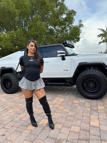 Full leaked Gvalentinaxxx private onlyfans photo