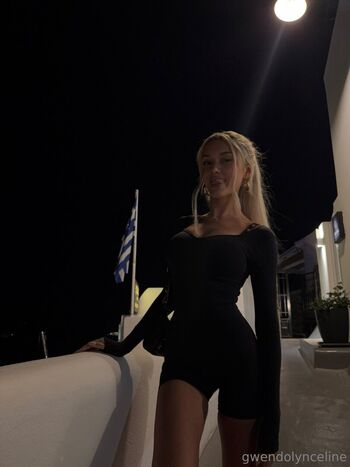 Full leaked Gwendolynceline  page private onlyfans photo