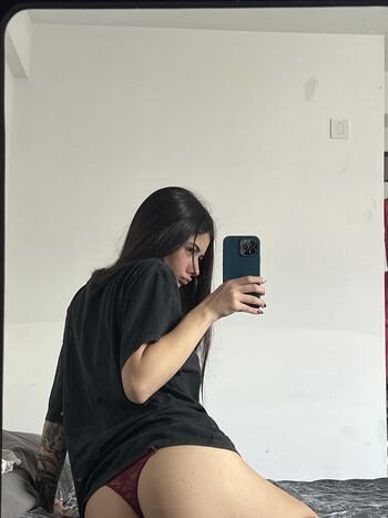 Full leaked Gweniiee private onlyfans photo