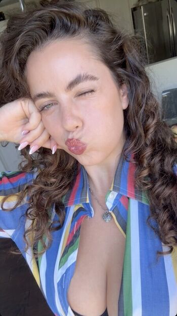 Full leaked Gwenny page private onlyfans photo