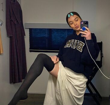 Hailee Steinfeld