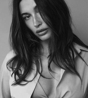 Hailey Baldwin Bieber