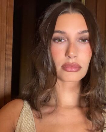 Full leaked Hailey baldwin bieber private onlyfans photo
