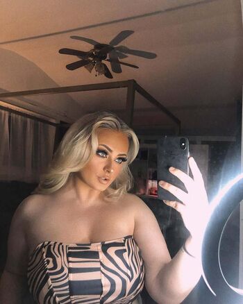 Full leaked Hailey brown  page private onlyfans photo