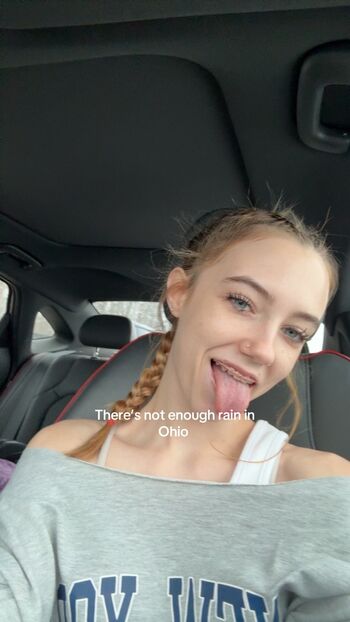 Hailey dewiel leaked photo video viral