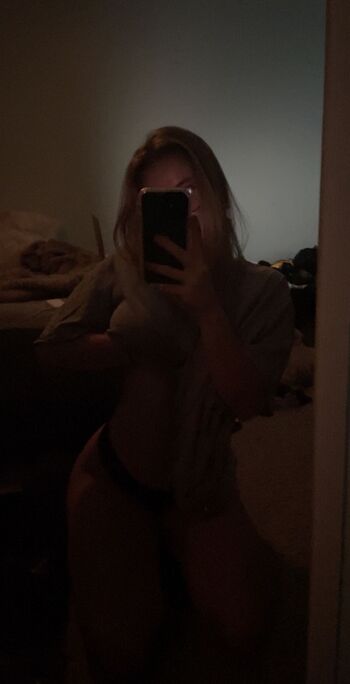 Full leaked Hailey frizzell page private onlyfans photo