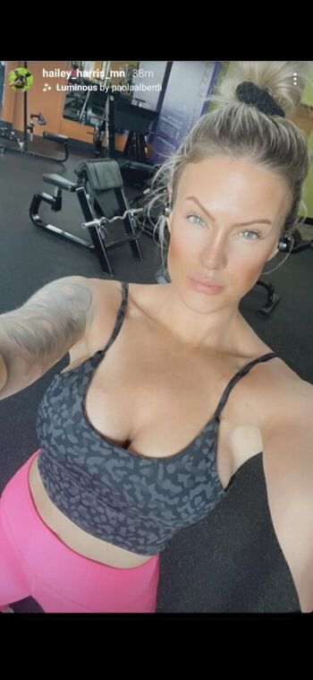 Full leaked Hailey harris private onlyfans photo