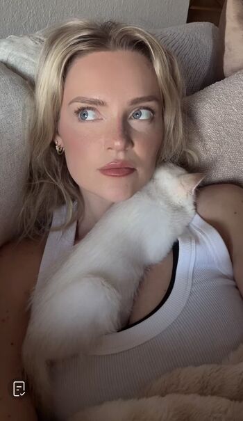 Full leaked Hailey malles private onlyfans photo