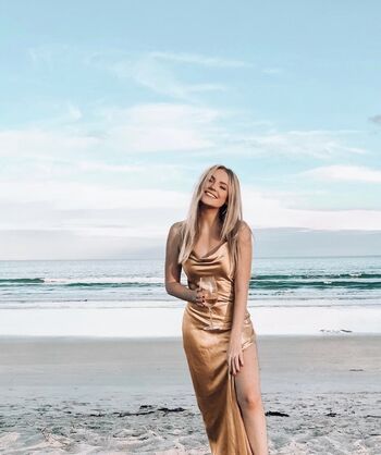 Full leaked Hailey malles private onlyfans photo