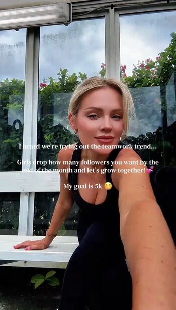 Full leaked Hailey malles page private onlyfans photo