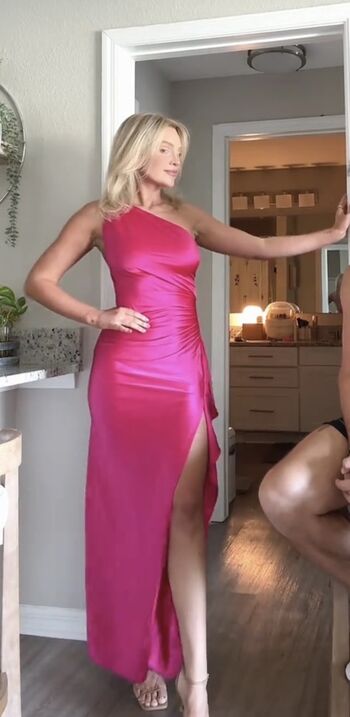 Full leaked Hailey malles page private onlyfans photo
