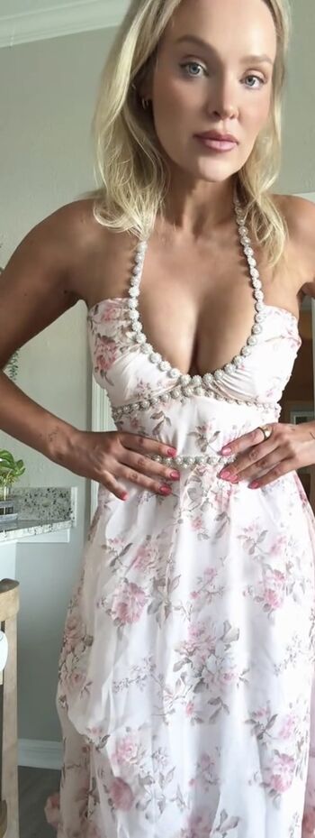 Full leaked Hailey malles private onlyfans photo