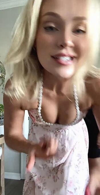 Full leaked Hailey malles private onlyfans photo
