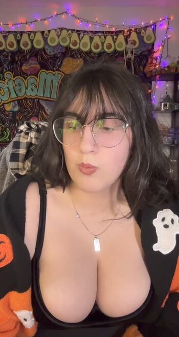 Haileyavocad0