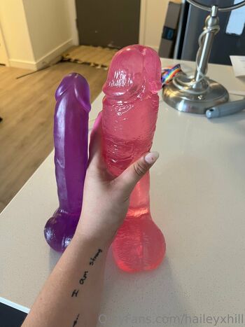 Full leaked Haileyxhill private onlyfans photo