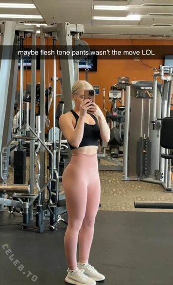 Full leaked Hailsbee  page private onlyfans photo