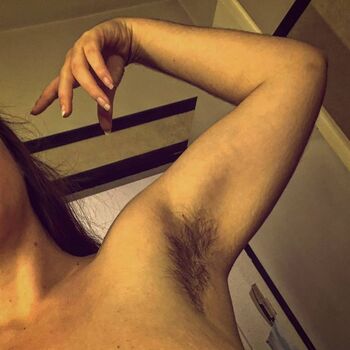 Full leaked Hairy women private onlyfans photo