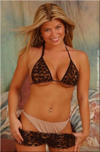 Full leaked Halee model page private onlyfans photo
