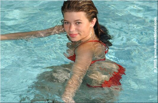 Full leaked Halee model page private onlyfans photo