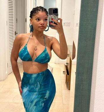 Full leaked Halle bailey private onlyfans photo