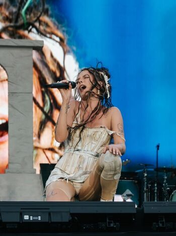 Full leaked Halsey page private onlyfans photo
