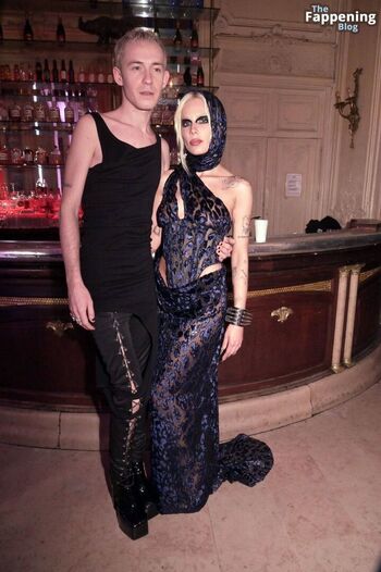 Full leaked Halsey page private onlyfans photo